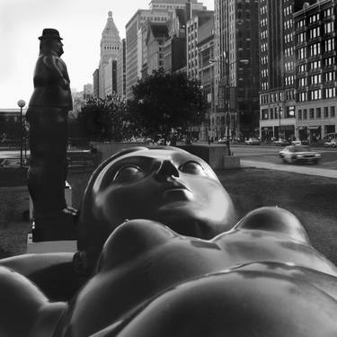 Botero in the Park - Limited Edition of 25 thumb