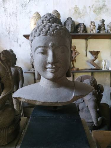 Head Buddha With Stand thumb