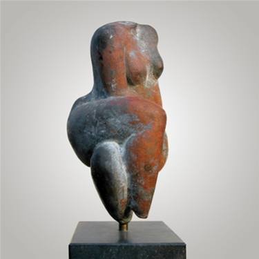 "Sitting woman", bronze with original cast skin, Sculptor Tom Seerden, The Netherlands thumb