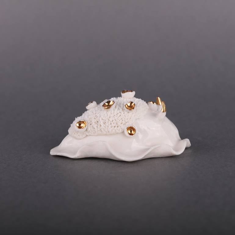Original Abstract Animal Sculpture by Nina Avalon