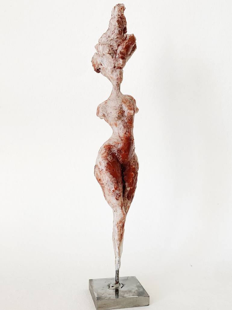 Original Figurative Women Sculpture by Pablo Lara