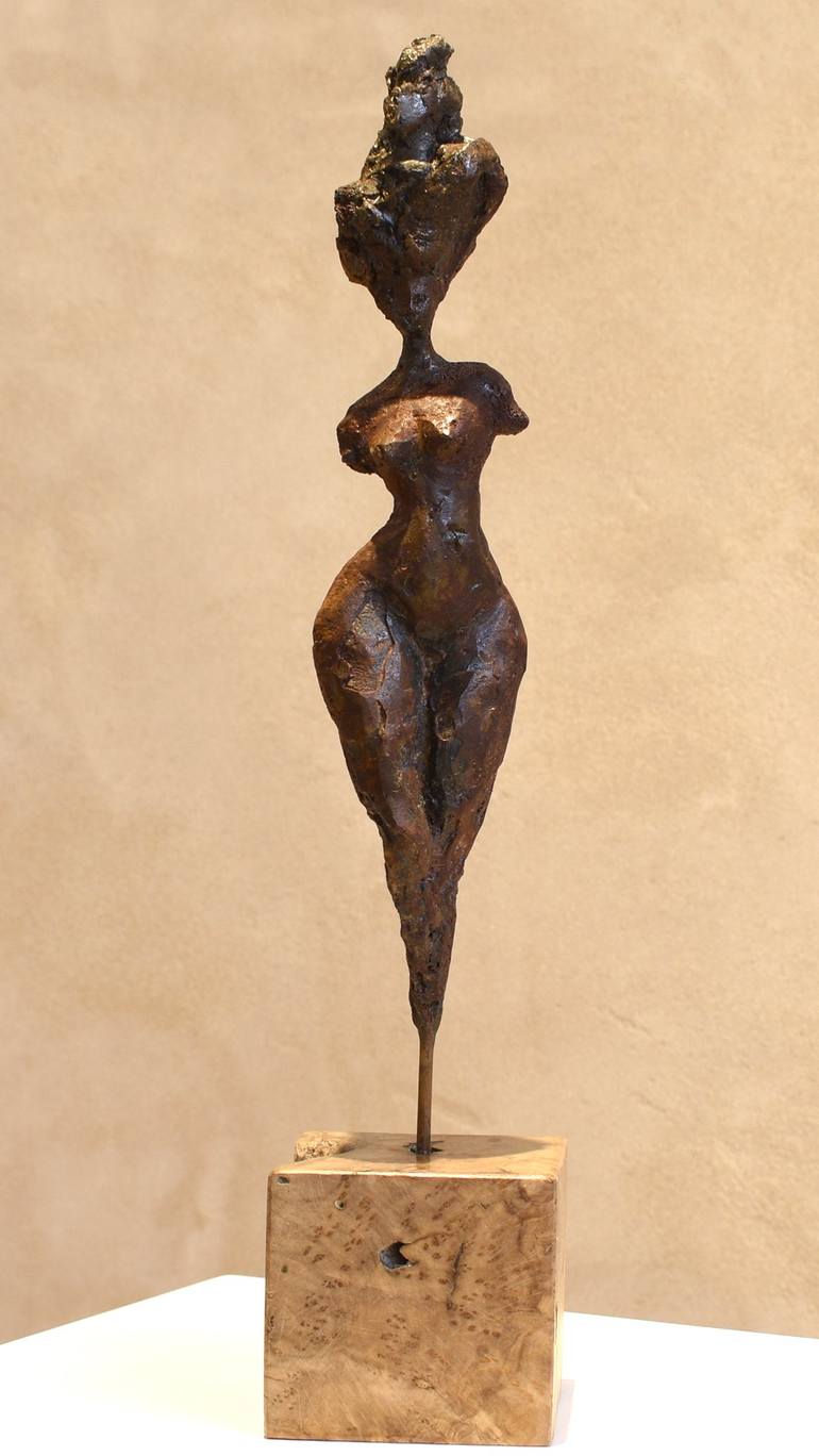 Original Women Sculpture by Pablo Lara