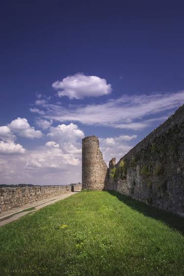 Tower and walls of the Smederevo medieval fortress in Serbia thumb