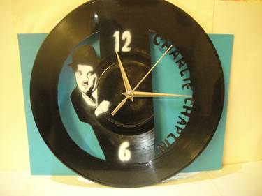 charlie clock thumb