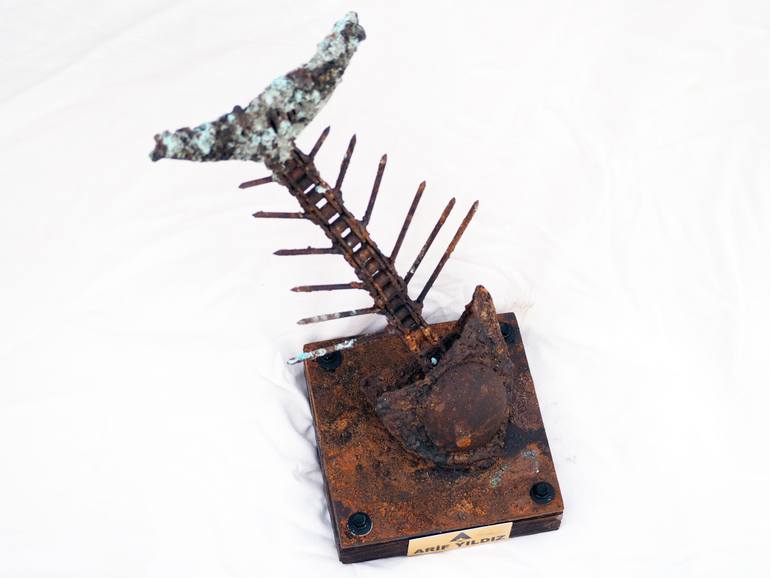 Original Abstract Expressionism Animal Sculpture by Arif Yildiz