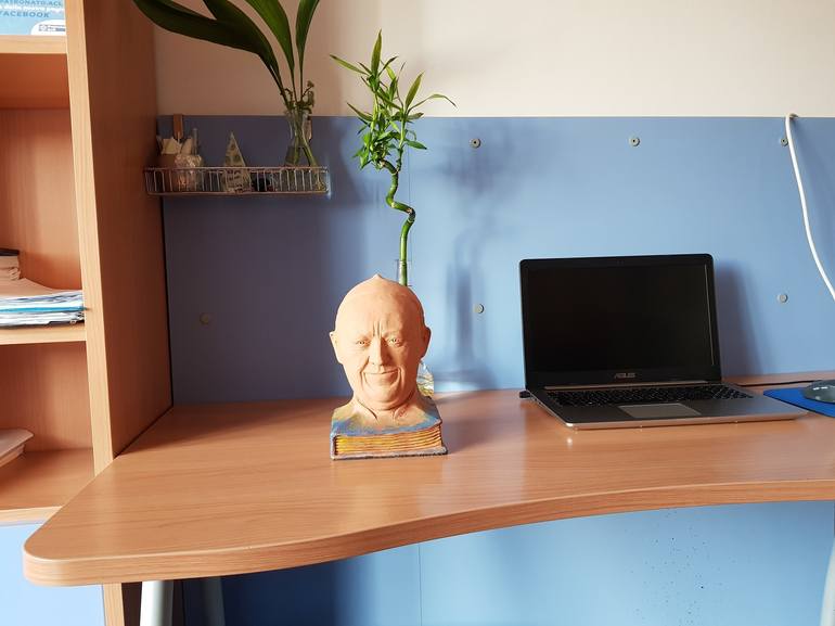 Original Figurative People Sculpture by Michele Imperiale