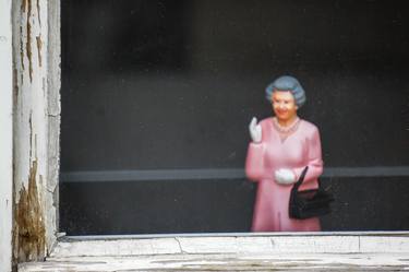 The Queen - The announcement of Brexit? - Basel Switzerland 2012 - Limited Edition of 10 thumb