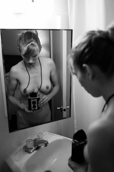 In The Mirror, Silver Gelatin Print - Limited Edition of 5 thumb