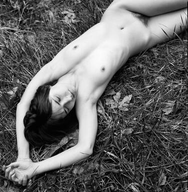 Nude - Fallen Beauty, Silver Gelatin Print - Limited Edition of 15 thumb