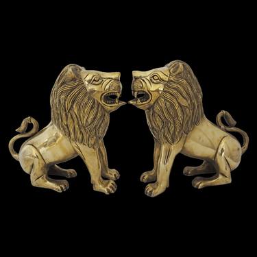 Brass Roaring Lion Show Figurine 9' thumb