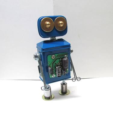 Found Objects Robot Sculpture / Assemblage Robot Figurine thumb