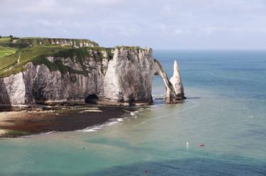 A summer day in Etretat thumb
