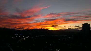 atardecer en caracas - Limited Edition of 1 thumb