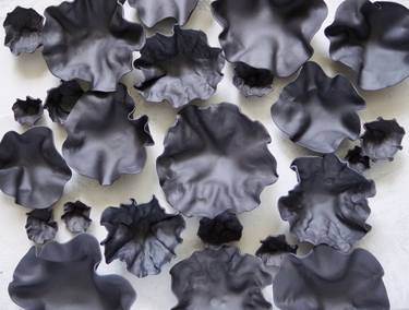 MATTE CHARCOAL Porcelain Wall Sculpture, 93 Pieces Set thumb