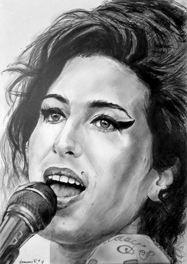 Drawing of Amy Winehouse thumb