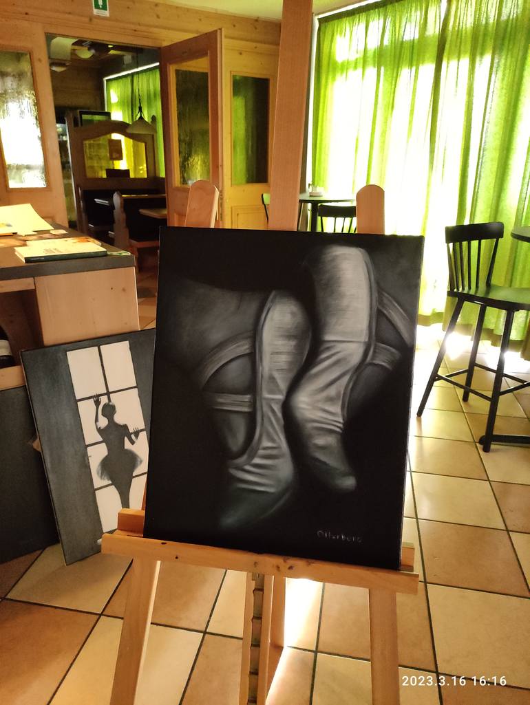 Original Figurative People Painting by Angeles Ollarburo