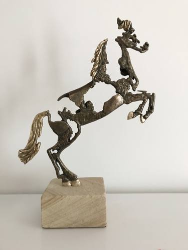 Original Figurative Animal Sculpture by Helena Lillywhite