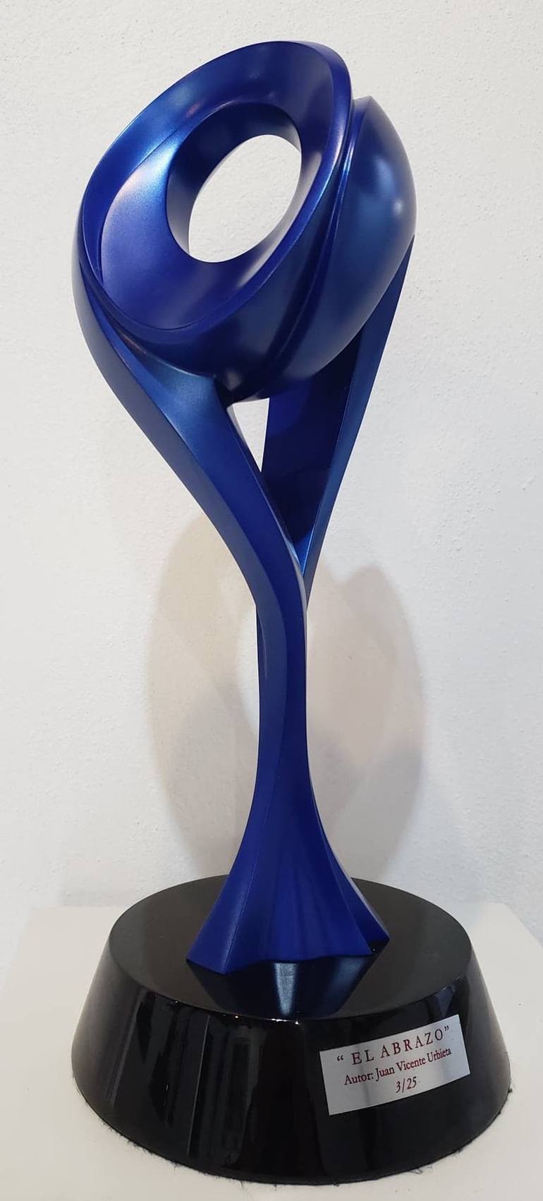 Original Abstract Expressionism Abstract Sculpture by Juan Vicente Urbieta Ruiz