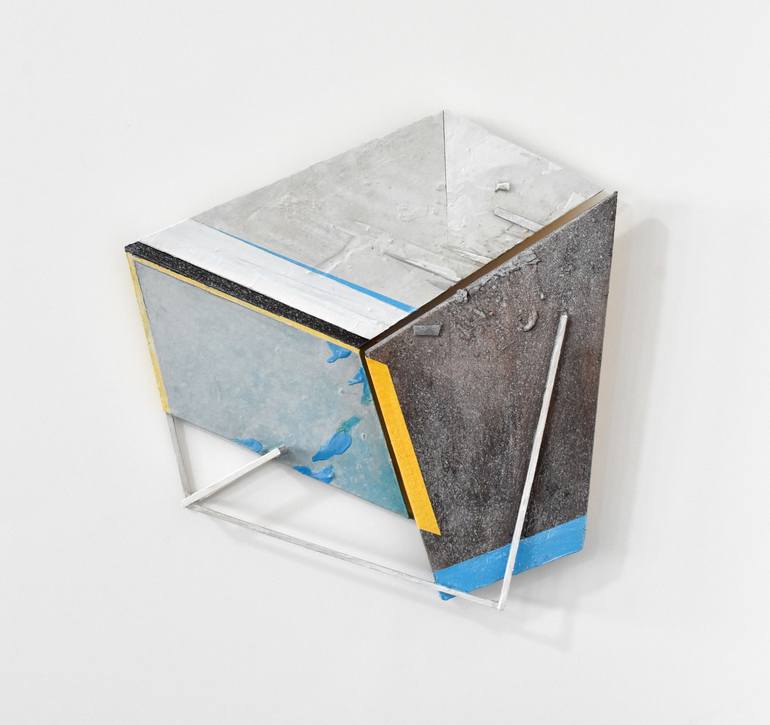 Original minimalistic Abstract Sculpture by Marko Tusek