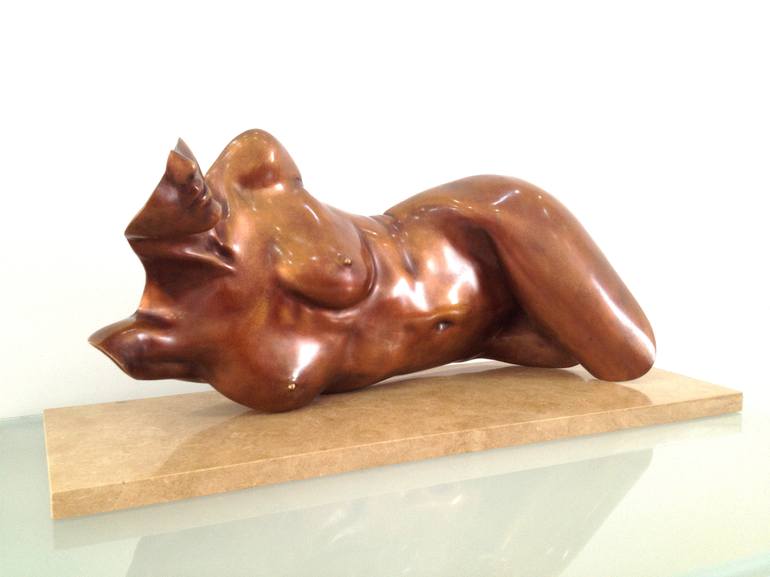 Busty Sculpture Nude Art