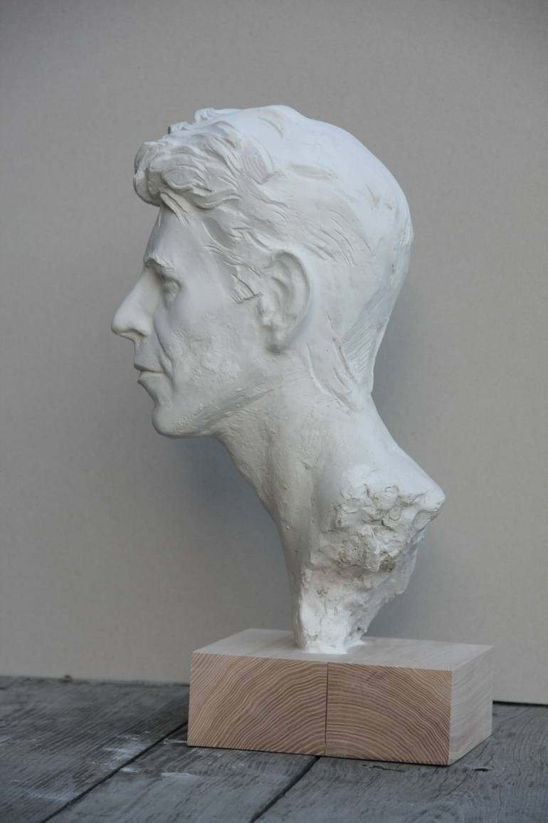 Original Figurative Pop Culture/Celebrity Sculpture by Michal Furmaniak