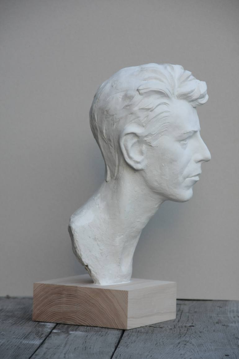Original Figurative Pop Culture/Celebrity Sculpture by Michal Furmaniak