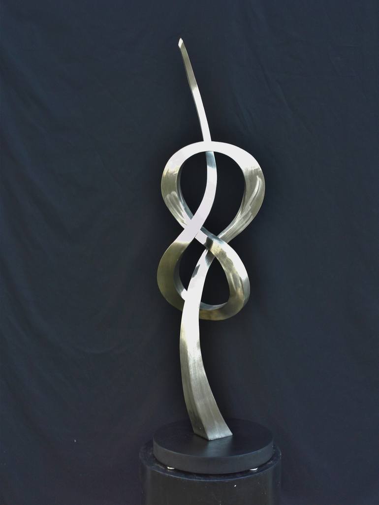 Original Modern Abstract Sculpture by daniel haynie