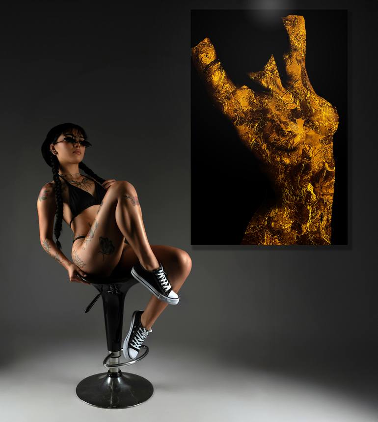 Original Figurative Women Digital by Vincent Zuniaga