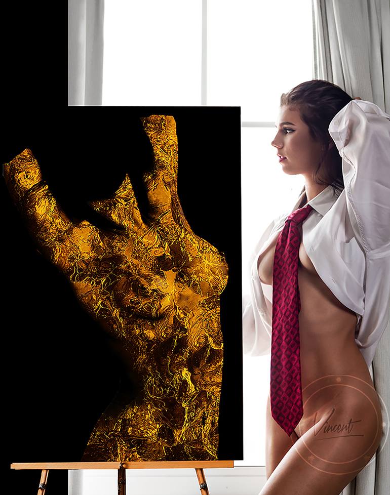 Original Figurative Women Digital by Vincent Zuniaga