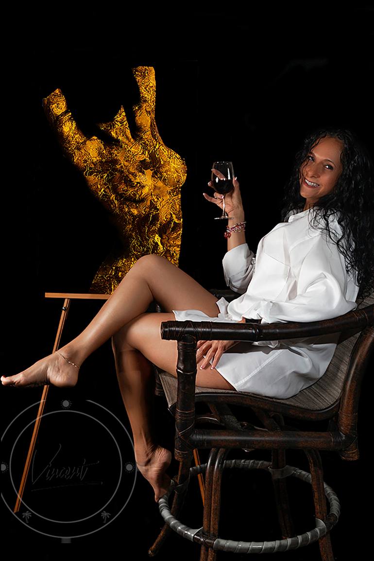 Original Figurative Women Digital by Vincent Zuniaga