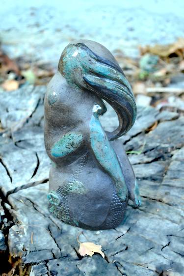 Original Abstract Women Sculpture by Serzh Zholud