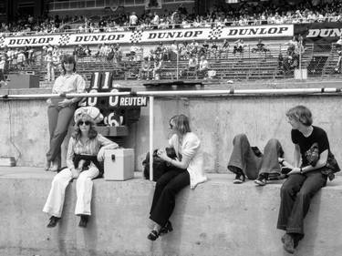 Ferrari Pit Wall. The Carlos Reuteman supporters club thumb