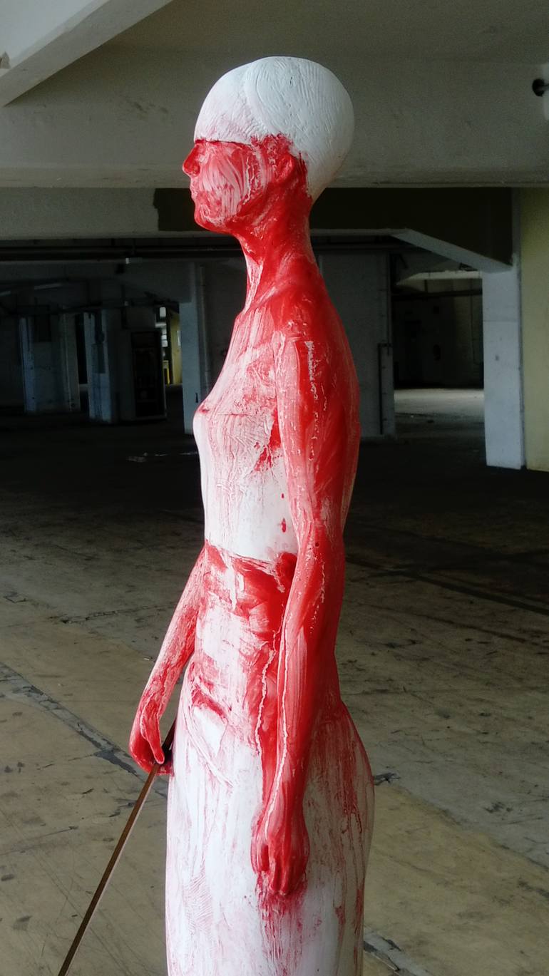 Original Figurative Women Sculpture by Bertold Grether