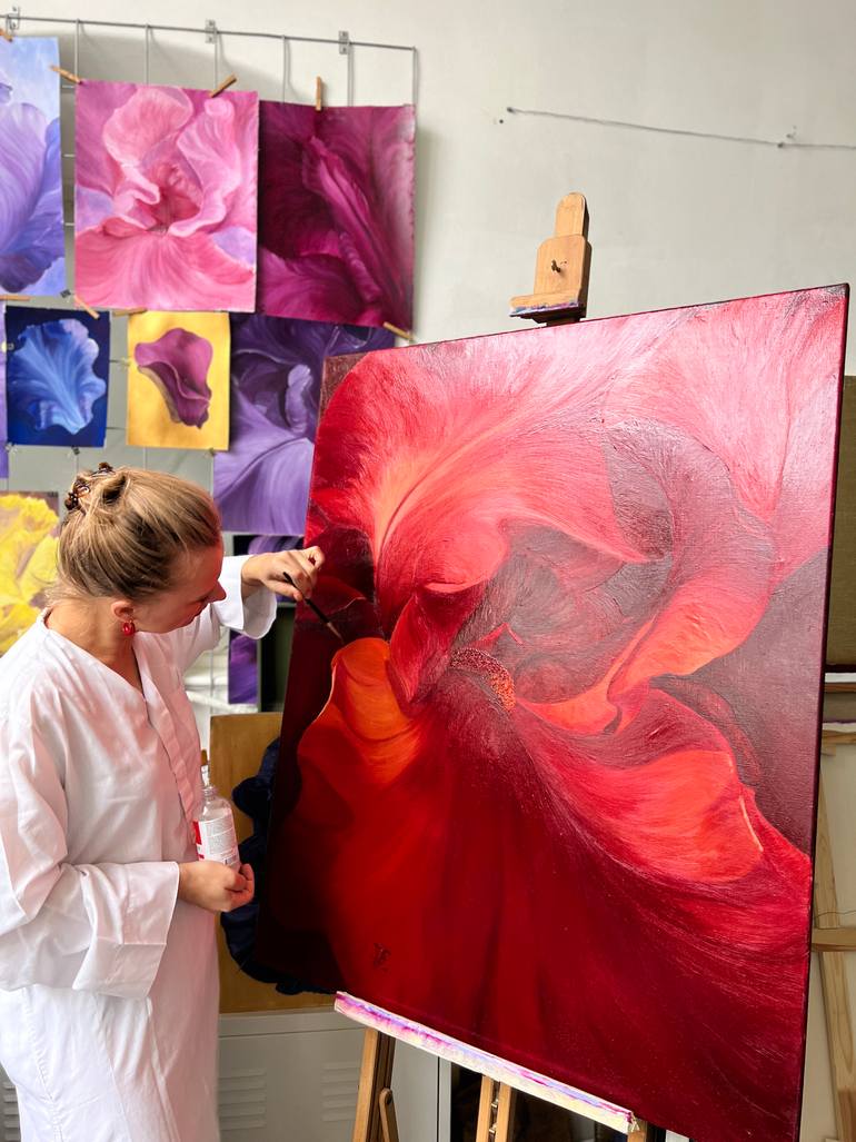 Original Realism Floral Painting by Daria Eibert