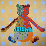 Hug me, Bear (Naplels yellow / Light grey) by Naomi Balint