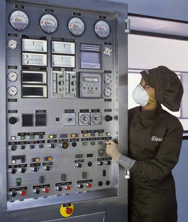 "Glatt fluidized bed control panel" 1992, GSK, Mexico City. thumb