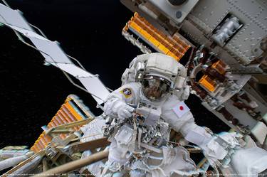 “EVA on the ISS” febr., 2023, photo courtesy NASA thumb