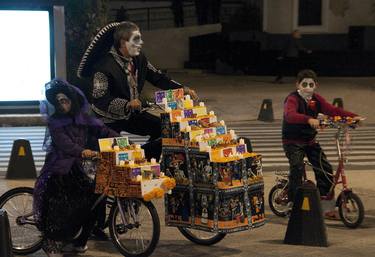 "Altars roaming through the Night of the Dead" 2014. Downtown Mexico City. Limited Edition of 9. thumb