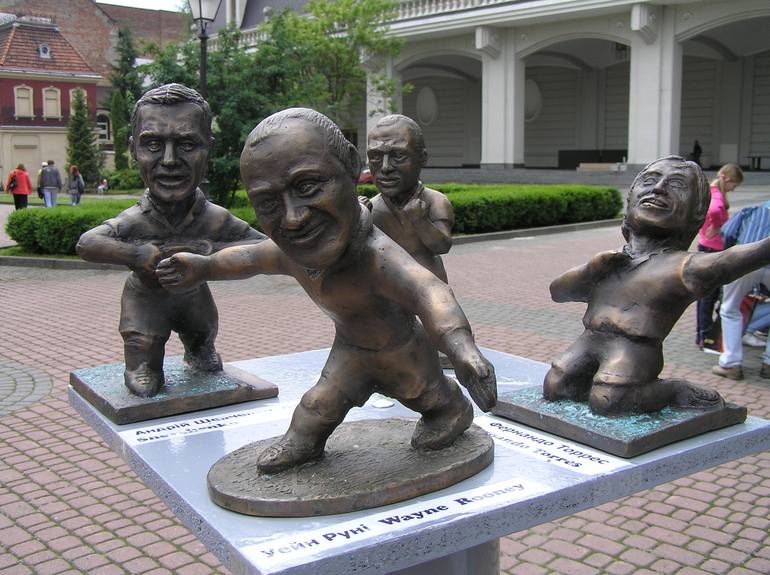 Original Figurative Popular culture Sculpture by Bohdan Bilinchuk