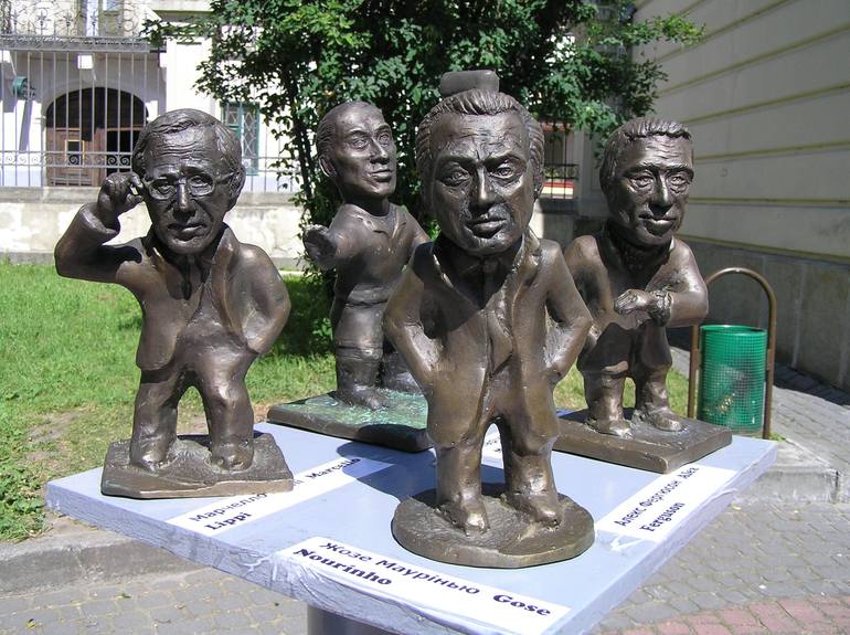 Original Figurative Celebrity Sculpture by Bohdan Bilinchuk