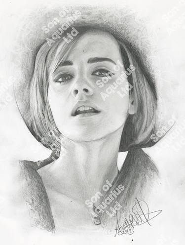 Portrait of Emma Watson thumb