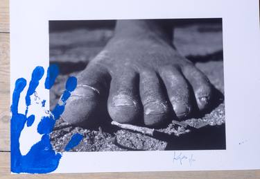 Barefoot Child, Tanzania, Africa 2000 - Limited Edition of 11 thumb
