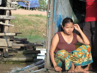 Cambodian fisherwoman - Limited Edition of 15 thumb