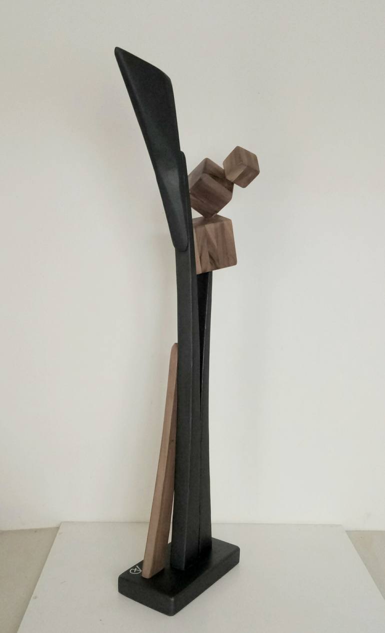 Original Abstract Sculpture by Anna E Daniele Beltrame - Sedie Rustiche Di Beltrame Daniele Snc