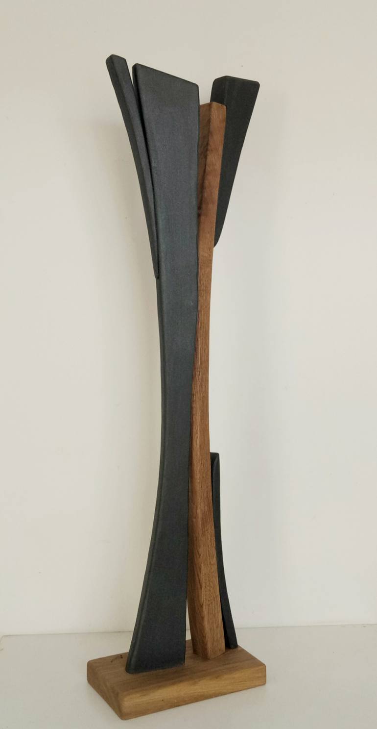 Original Abstract Sculpture by Anna E Daniele Beltrame - Sedie Rustiche Di Beltrame Daniele Snc