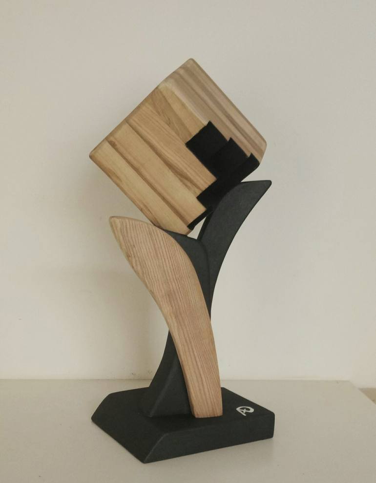 Original Abstract Sculpture by Anna e Daniele Beltrame - Sedie Rustiche di Beltrame Daniele snc