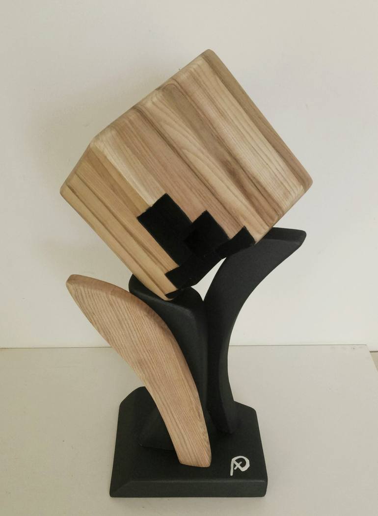 Original Abstract Sculpture by Anna e Daniele Beltrame - Sedie Rustiche di Beltrame Daniele snc