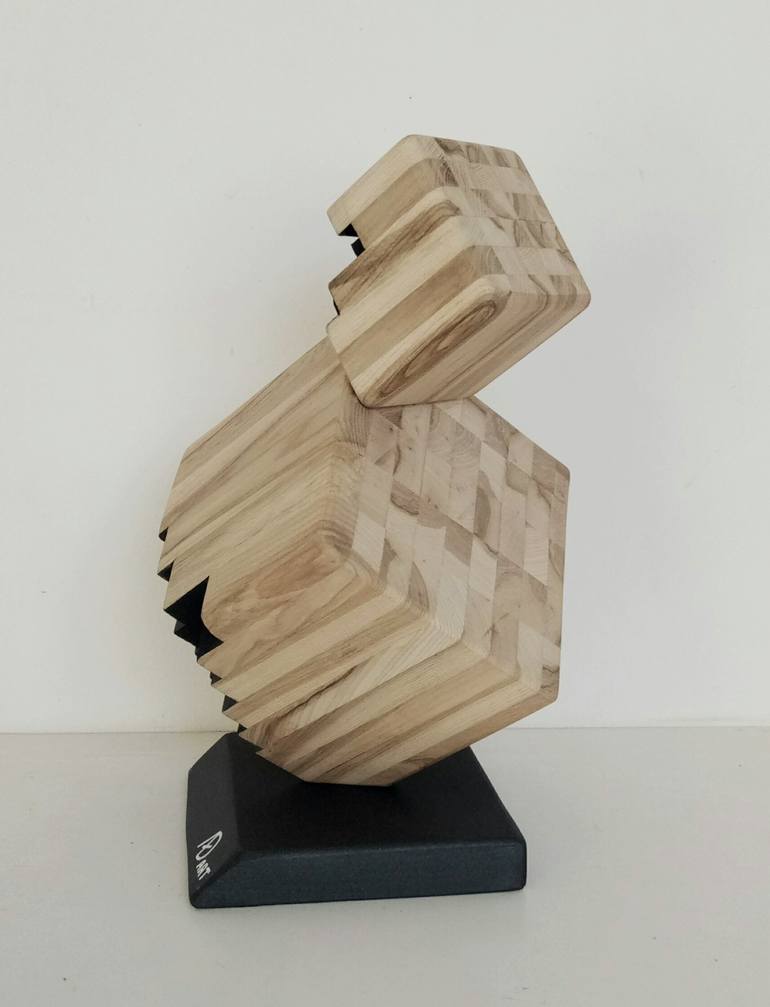 Original Abstract Sculpture by Anna e Daniele Beltrame - Sedie Rustiche di Beltrame Daniele snc