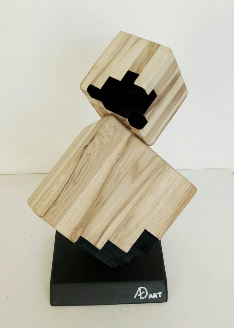 Original Abstract Sculpture by Anna e Daniele Beltrame - Sedie Rustiche di Beltrame Daniele snc