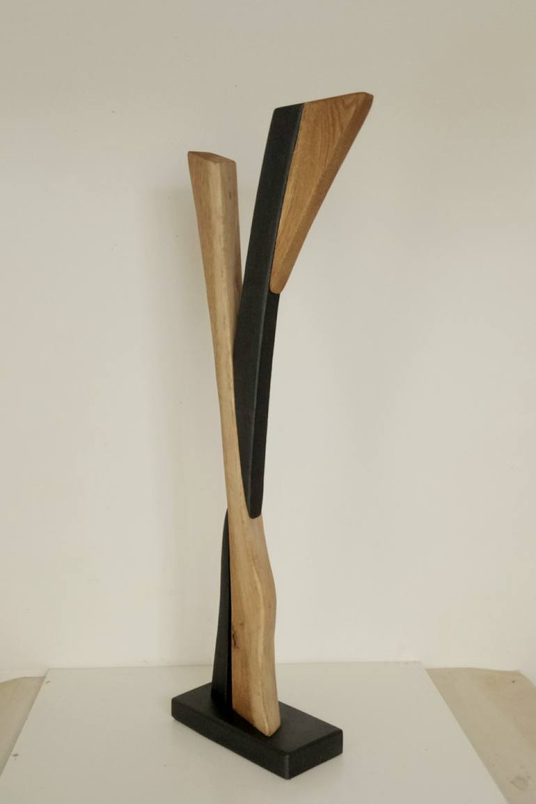 Original Abstract Sculpture by Anna E Daniele Beltrame - Sedie Rustiche Di Beltrame Daniele Snc